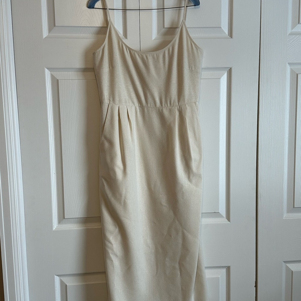 Elegant Beige Sleeveless Dress